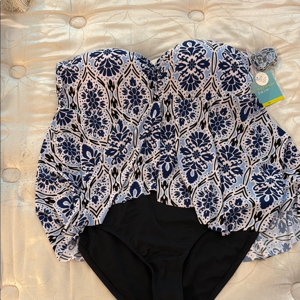 Blue and Black Strapless Swimsuit